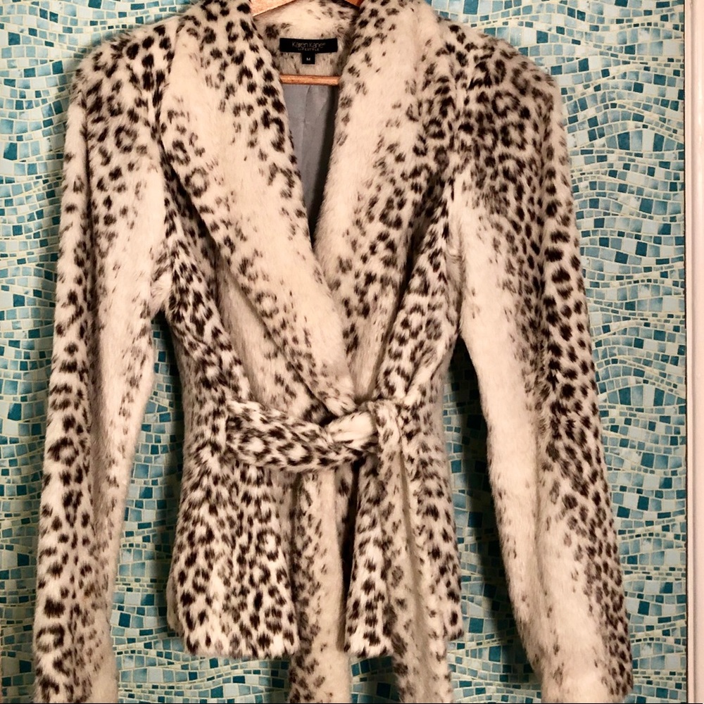 Karen Kane Rabbit Wrap/Jacket -nonsmoke